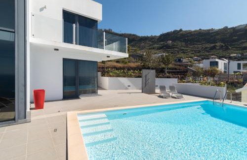 Arco da Calheta House | Luxo & Conforto
