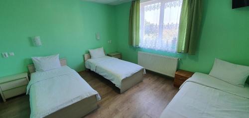 Chernovtsy Hotel | Luxor Inn & Suites