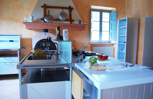 Pesaro Apartment | Luxory Apartment in Villa for 5 people