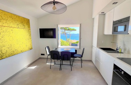La Nartelle Villa | Luxueux Haut de Villa 4 Pers à 30m de la Plage
