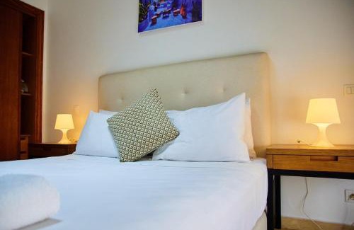 Racine Apartment | Luxueux studio spacieux à racine Casablanca à une minute de twin center