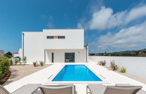Alfeizerao Villa | Luxuosa Villa Baía