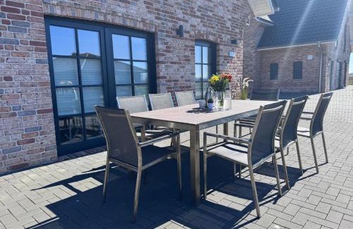 Osterhever House | Luxuriöses Ferienhaus Sansibar mit Sauna & Whirlwanne in ruhiger Lage bei St Peter-Ording