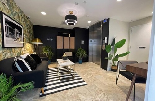Flamingo/Lummus Hotel | Luxuri Suites