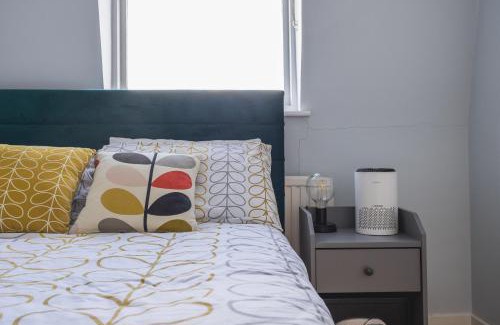 West Kensington Apartment | Luxurious 1-Bedroom Apartment in Kensington