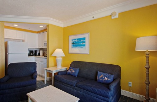 Ortona Park Resort | Luxurious 1 bedrroom suite in Daytona Beach Resort and Convention Center
