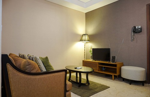 Pancoran Apartment | Luxurious 1BR @ L'Avenue Apartment near Sampoerna Universitas