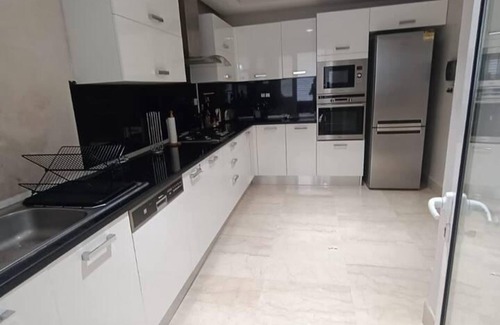 Tunis Apartment | Luxurious 2-bed Apartment in Sidi Daoud, Marsa