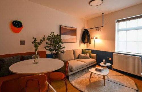 Angel Apartment | Luxurious 2-Bedroom Flat Close to Angel Stn