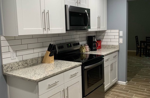 Westside House | Luxurious 3/2 Single family