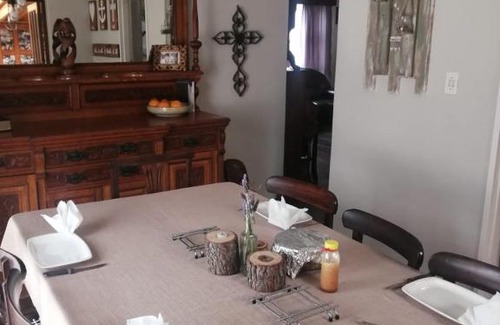 Saldanha House | Luxurious 3 bedroom home - come and enjoy your well-deserved holiday