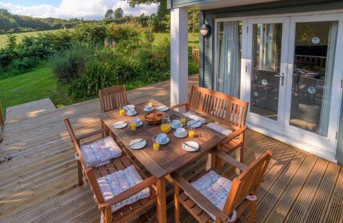 St Austell House | Luxurious 3 Bedroom New England Style Villa - Trewhiddle V7