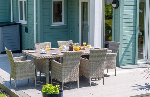 St Austell House | Luxurious 3 Bedroom New England Style Villa - Trewhiddle V8