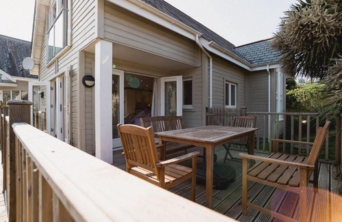 St Austell House | Luxurious 3 Bedroom New England Style Villa - Trewhiddle Villa 31