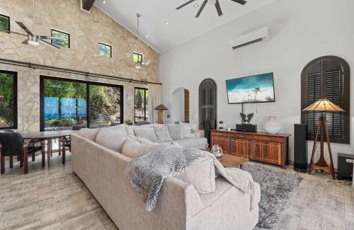 Coco Villa | Luxurious 3 Bedroom Villa