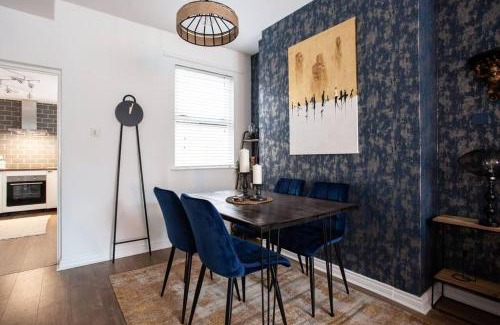 Ormeau House | Luxurious 4-Bed Townhouse in the Heart of Belfast
