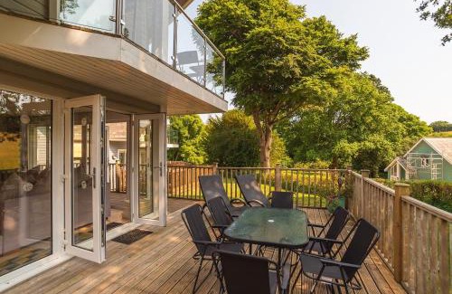 St Austell House | Luxurious 4 Bedroom New England Style Villa - Trewhiddle Villa 25