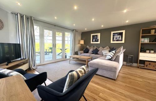 St Austell House | Luxurious 4 Bedroom New England Style Villa - Trewhiddle V14