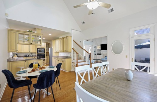 Heritage Woods House | Luxurious 4-bedroom retreat with Private Pool in Sea Pines