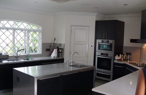 Sandy Lane Villa | Luxurious 5 bedroom mansion ideal for a group of friends and family
