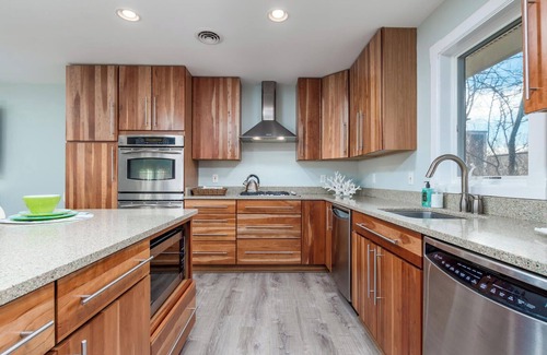 The Pines House | Luxurious 6-Bedroom Beach Home with Ocean Views, Game Room & Elevator!