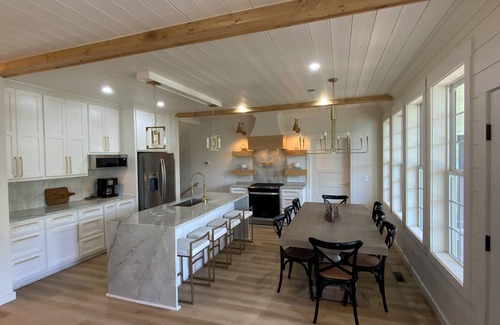 Arley House | Luxurious 6-bedroom Smith Lake house in tranquil Arley area!