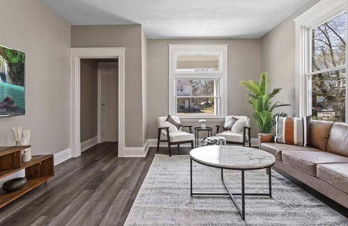 Roselawn Finance House | Luxurious 6BR Entire DUPLEX Home near Airport