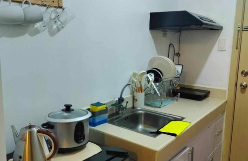 South Triangle Condo | Luxurious 9th Floor Studio in Quezon City With Private Pool