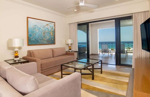 El Zacatal Resort | Luxurious and Beautiful Luxurious 5-Diamond Resort in Villa la Valencia LosCabos