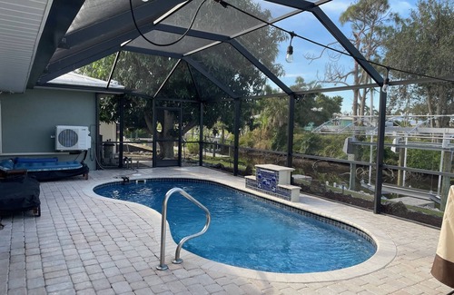 Pine Island Center House | Luxurious and Comfortable Waterfront Home with Gulf Access.