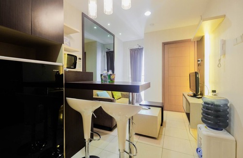 Depok Apartment | Luxurious and Comfy 2BR Cinere Bellevue Suites Apartment