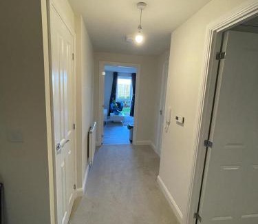 Milton Keynes Apartment | Luxurious Apartment in Brooklands
