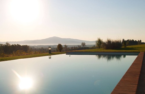 Marciano della Chiana Apartment | Luxurious Apartment In Renovated Authentic Borgo With Swimming Pool