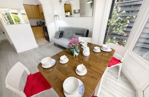 Covent Garden Apartment | Luxurious Apartment with Patio in Covent Garden