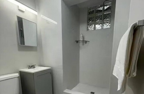 Parque Hotel | Luxurious Beachside 3-Br Apt