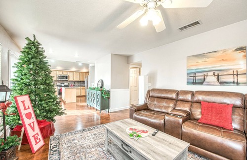 Raisin House | Luxurious Beautiful Home in Clovis with Pool