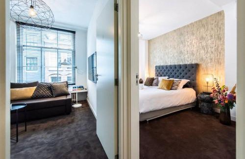 De Weteringschans Bed & Breakfast | Luxurious boutique suite in City Center