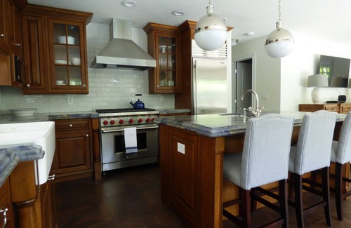 Delray Beach House | Luxurious Boutique Villa w/Private Pool, Hot Tub, EV Charger in Heart of Delray