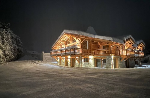 Les Tines Ski Chalet | Luxurious Chalet Celeste