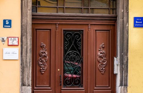 Rijeka Apartment | Luxurious City Centre Apartment Bella Fiume 1