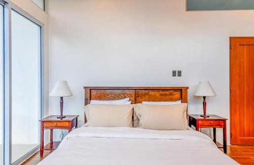 Tagaytay Apartment | Luxurious Cliff House Tagaytay