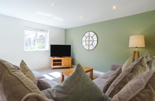 St Austell House | Luxurious Cosy And Contemporary 2 Bedroom Cottage - Trewhiddle Cottage 41