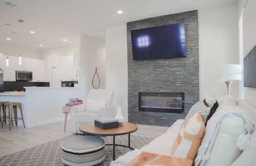 Eastside Promise Neighborhood House | Luxurious family friendly and work friendly home close to all the action