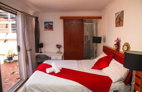 Mowbray Apartment | Luxurious Flatlet in the heart of Mowbray