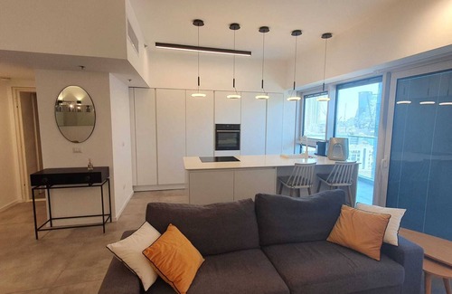 Tel Aviv Apartment | Luxurious High-Level apartment in the heart of Tel Aviv