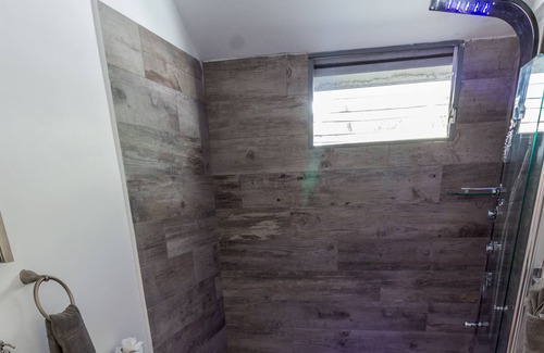 Meadows Apartment | Luxurious Historic House With Pool in Old Town INTRODUCTORY RATES! 2