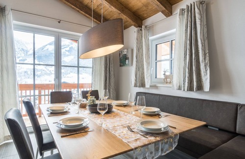 Walchen House | Luxurious Holiday Home in Piesendorf with Private Sauna