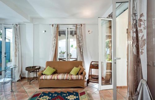 Marsala House | Luxurious Holiday Home in Marsala with Pool