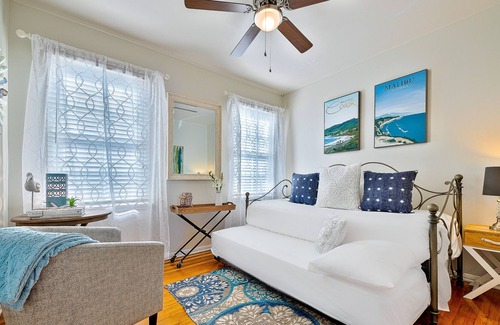 Sunset Cliffs House | Luxurious home one block from ocean with casita, WiFi, & gorgeous outdoor space