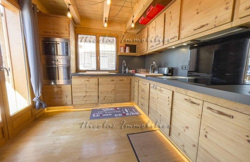 Isola Ski Chalet | LUXURIOUS INDEPENDENT MOUNTAIN CHALET 12 pers